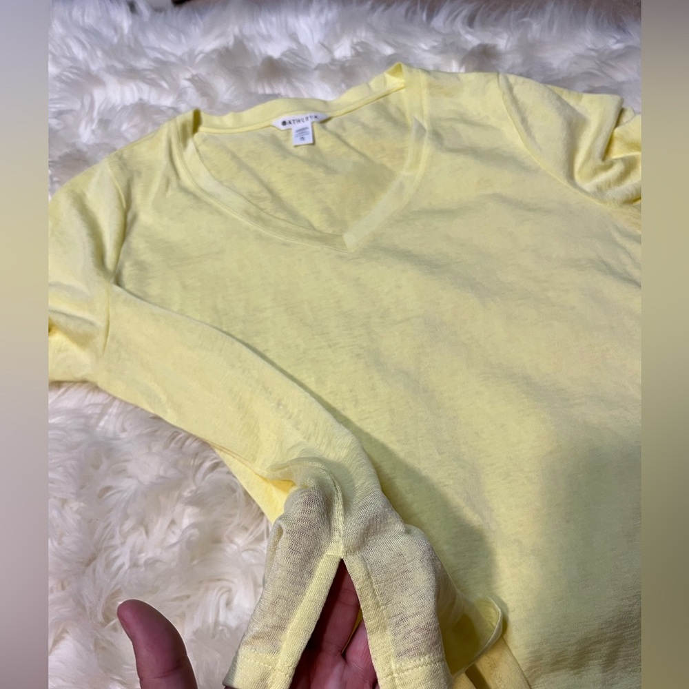 Athleta V Neck Top Yellow - Picture 3 of 3